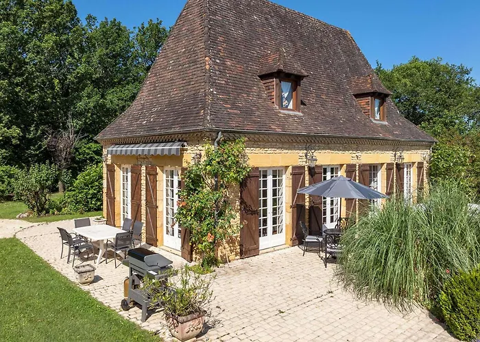 Charmante Maison Avec Piscine Privee Au Coeur Du Perigord - Fr-1-824-22 Vakantiehuis